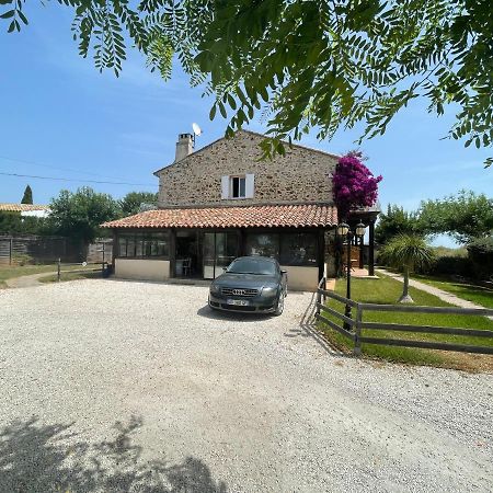 Studio 2 Personnes Vue Marais Salant Parking Et Terrasse Proche Commodite Hyères Exteriér fotografie